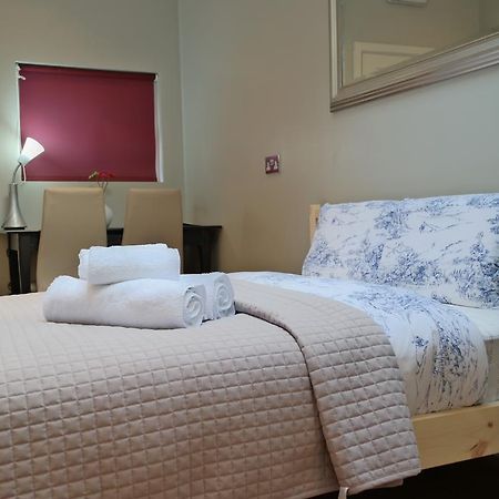 London Malvern Road Rooms To Let エクステリア 写真