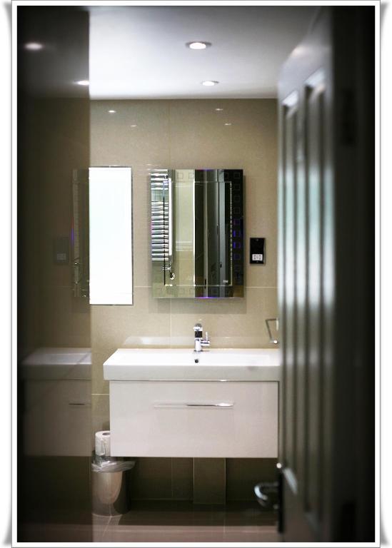 London Malvern Road Rooms To Let 部屋 写真