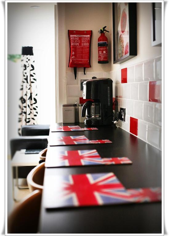 London Malvern Road Rooms To Let 部屋 写真