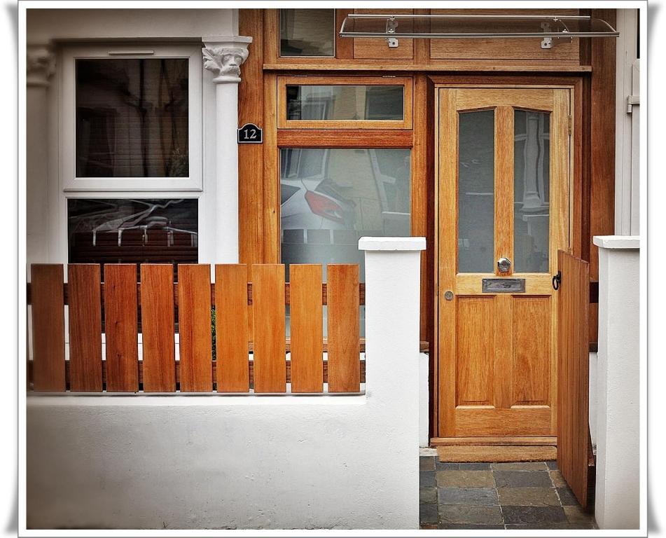 London Malvern Road Rooms To Let 部屋 写真