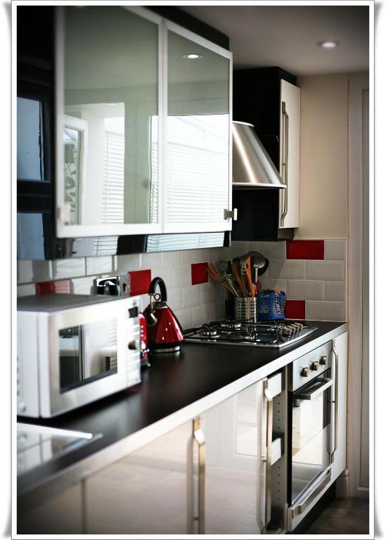London Malvern Road Rooms To Let 部屋 写真
